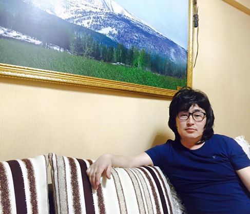 Дуучин Бичүүгийн “хүүхэн стайл”